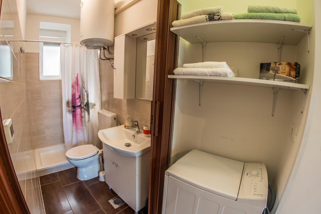 Apartman Anthony Pula Eksteriør bilde