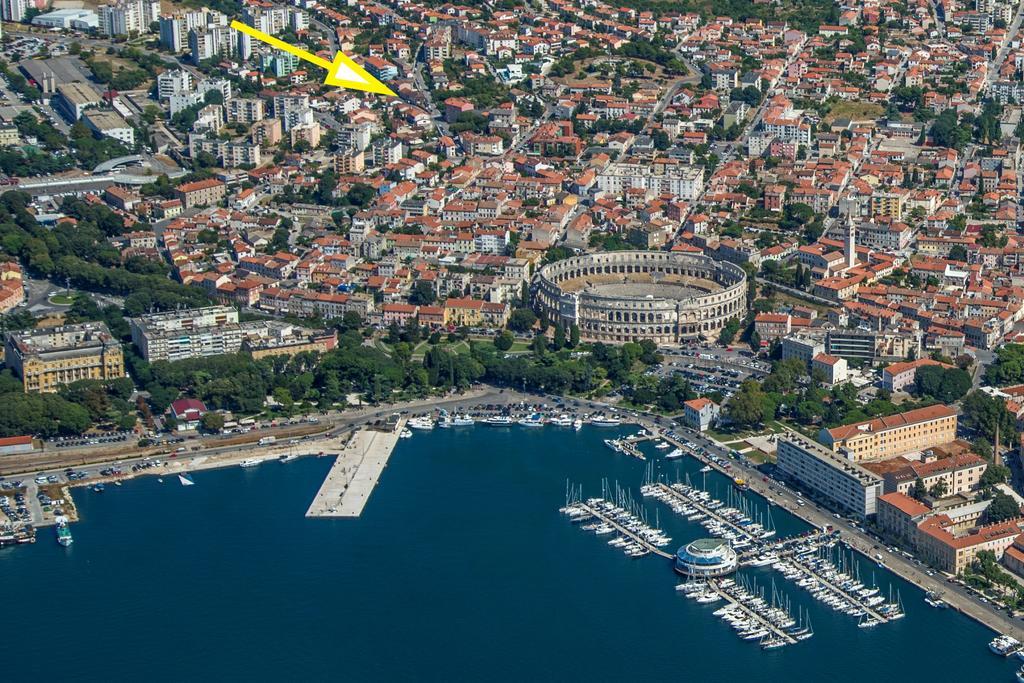 Apartman Anthony Pula Eksteriør bilde